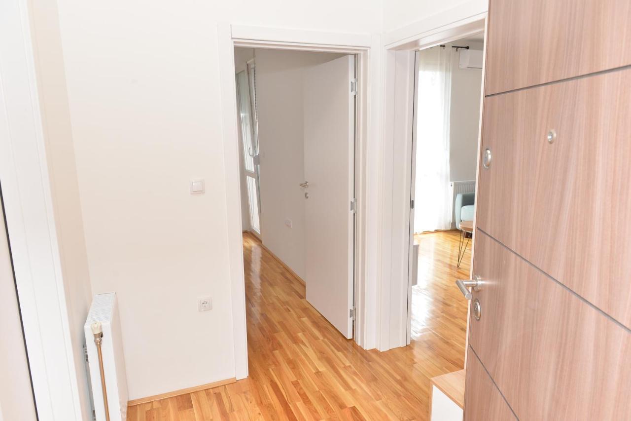Indija Hm Apartments מראה חיצוני תמונה