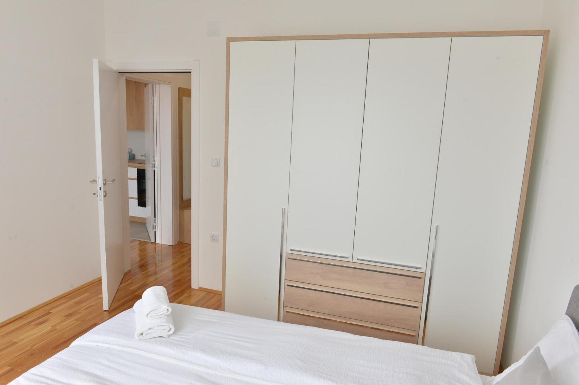 Indija Hm Apartments מראה חיצוני תמונה